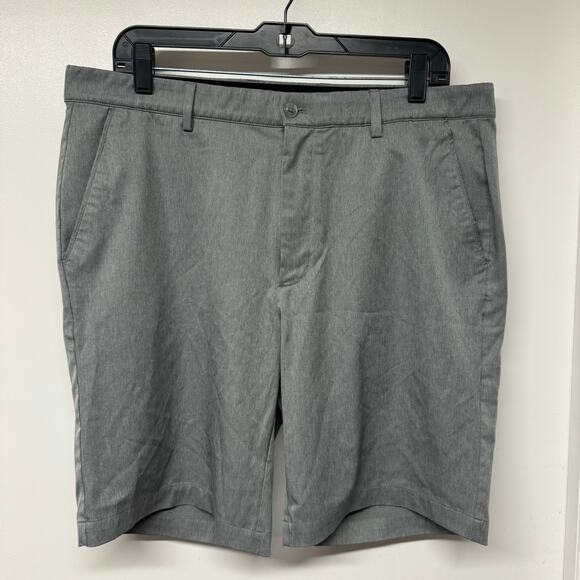 Greg Norman Mens Gray Golf Shorts Dry Fit Performance Size 36 Inseam 9" - Picture 1 of 10